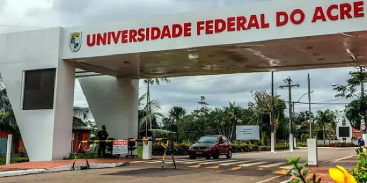 Matrículas para ingresso na Ufac acontecem a partir de 30 de janeiro; veja o restante do cronograma