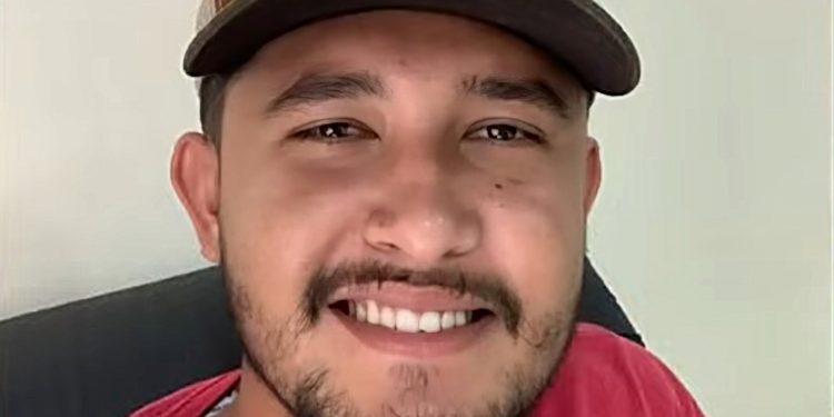 Homem morre eletrocutado ao ser atingido por fio de alta tensão no interior do Acre