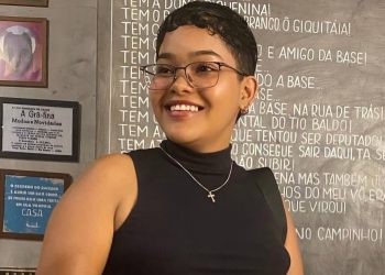 Artista acreana promove oficinas de poesia marginal em presídio feminino de Rio Branco