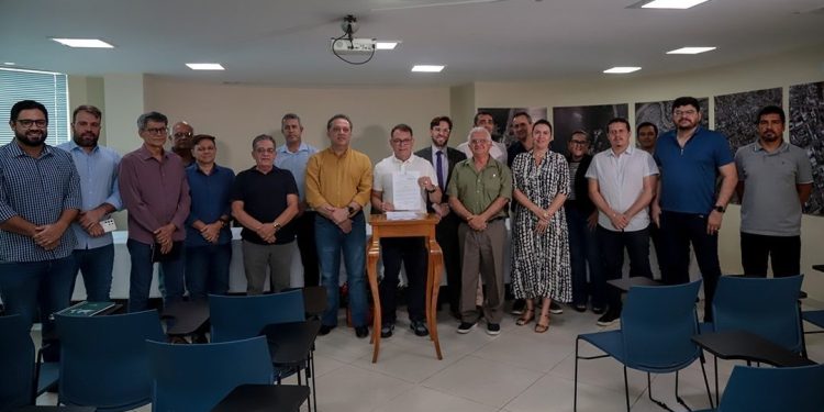 Prefeitura de Rio Branco sanciona LOA 2025 com orçamento de mais de R$2,4 bilhões