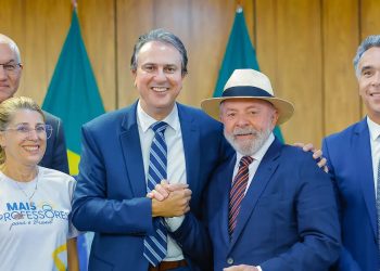 Governo cria bolsa de R$ 1.050 para estudantes de licenciatura