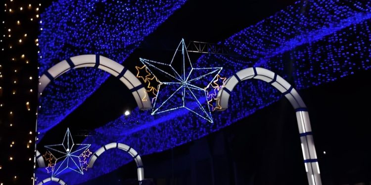 Último dia para aproveitar decoração natalina e se inscrever no concurso de fotografia em Rio Branco