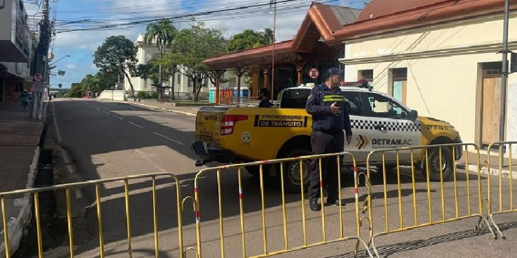 RBTrans anuncia interdição de trecho na Avenida Brasil para obras em rede de esgoto nesta quarta-feira (29)