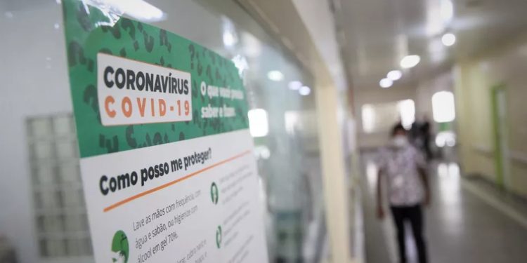 Acre fecha 2024 com mais de 2 mil casos de Covid-19 e 13 mortes