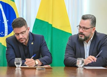 Gladson exonera irmã, mãe e apadrinhados de Alan Rick; senador preferiu não se pronunciar