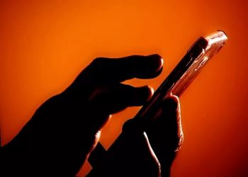 Deputada acreana propõe PL que busca criminalização do estelionato sentimental no Brasil