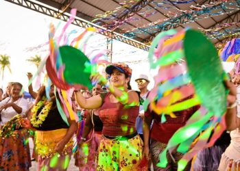 Carnaval da Família 2025 ocorre de 28 de fevereiro e 4 de março na Praça da Revolução