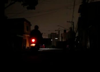 Falhas técnicas? Energisa emite nota para esclarecer apagões em municípios do Acre