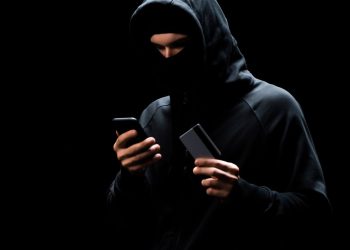 Quatro pessoas são presas no Acre suspeitas de integrarem organização criminosa especializadas em golpes