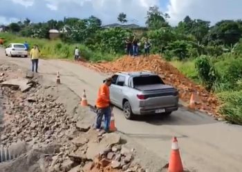 Trecho da BR-364 é restaurado após rompimento e tráfego de veículos leves é liberado