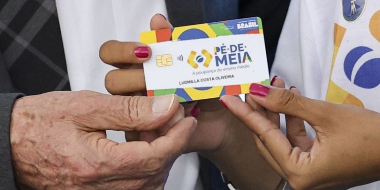 Pé-de-Meia: 1ª parcela de 2025 é paga a partir desta segunda-feira