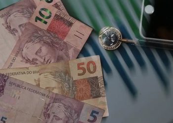 IRPF 2025: confira calendário de pagamento de restituições