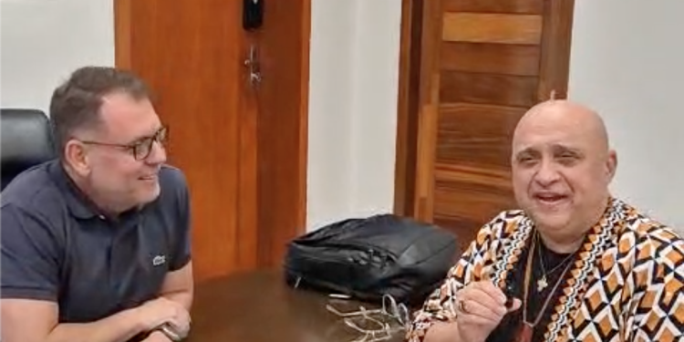 Vice Prefeito de Rio Branco e Secretário Municipal de Educação, Alisson Bestene,  recebe o jornalista e colunista Vagno Di Paula