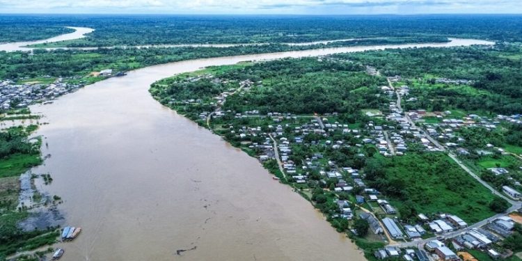 Corpo de Bombeiros monta sala de situação para acompanhar avanço da cheia em Cruzeiro do Sul