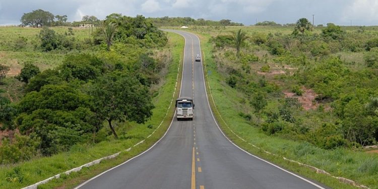 Economista analisa impacto da privatização da BR-364 em Rondônia para o Acre