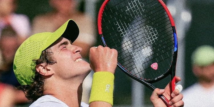 Após subir 20 posições, João Fonseca estreia no Masters 1000 de Miami