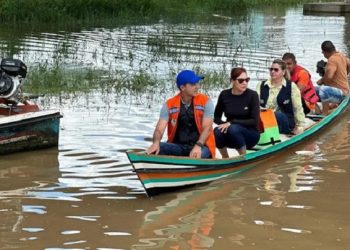 Rio Juruá sobe para 13,70 metros e Prefeitura de Cruzeiro do Sul decreta situação de emergência