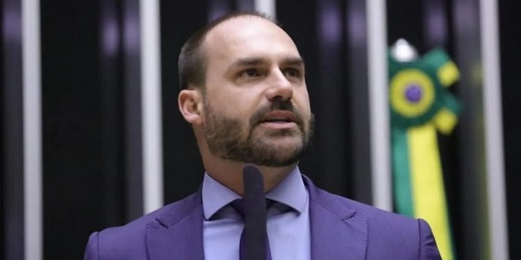 Eduardo Bolsonaro nos EUA – fuga ou farsa?