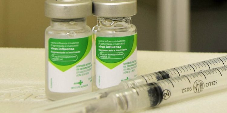 Vacina contra influenza estará disponível para a população em geral até 31 de julho nas unidades de saúde do Acre
