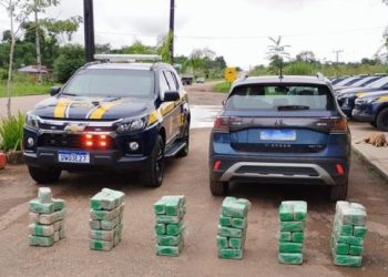 Mais de 100 kg de droga é apreendido durante abordagem no Acre