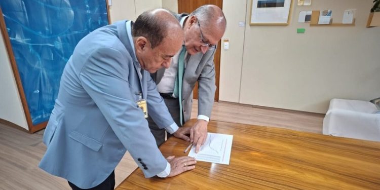 Prefeito de Rio Branco Tião Bocalom e Geraldo Alckmin debatem estratégias para Amazônia e segurança nacional