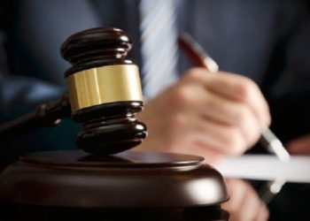 Homem que matou companheira com pedaço de madeira no Bujari  é condenado por feminicídio