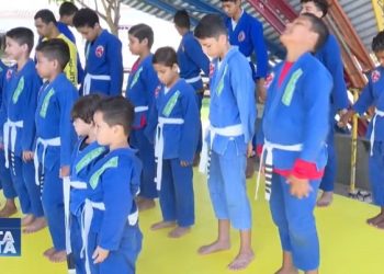 Projeto Pequeno Samurai atende 800 crianças de 23 bairros em Rio Branco