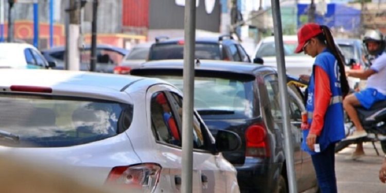 Cobrança ilegal? empresa da Zona Azul é denunciada por operar ilegalmente em Rio Branco