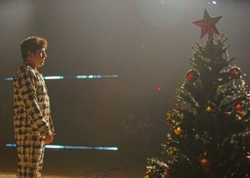 Ator César Júnior estreia nova temporada da peça ‘Dona Helena’, dia 8 de abril, no Teatro de Arena do Sesc