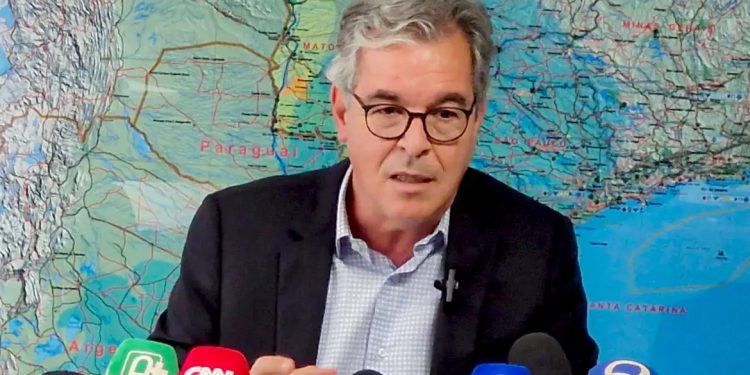 Tarifaço pode acelerar acordo Mercosul-UE, diz Jorge Viana