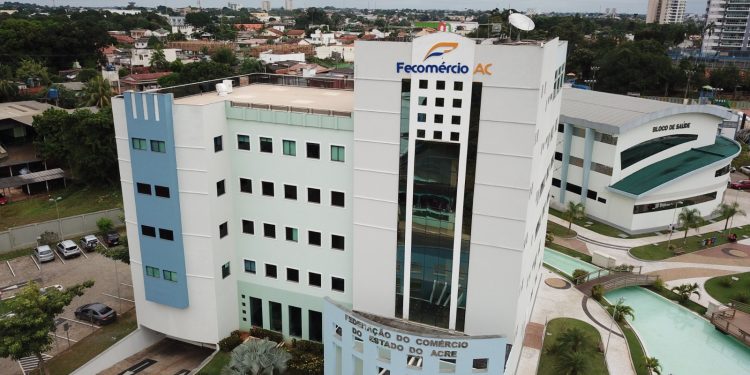 Quase 70% da população economicamente ativa de Rio Branco está endividada, segundo pesquisa da Fecomércio