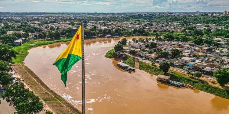 Rio Acre apresenta elevação significativa com aumento de 1,47 metro nesta quarta-feira