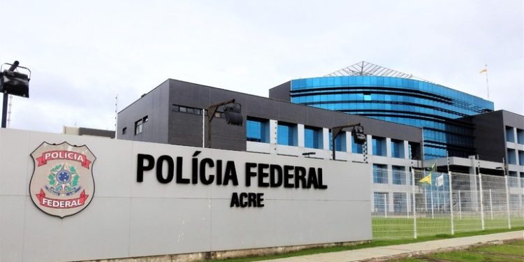 Concurso para nível médio com salário de quase 8 mil? Inscrições para certame da PF iniciam nesta terça