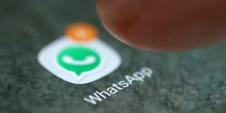 Usuários relatam instabilidade no WhatsApp neste sábado
