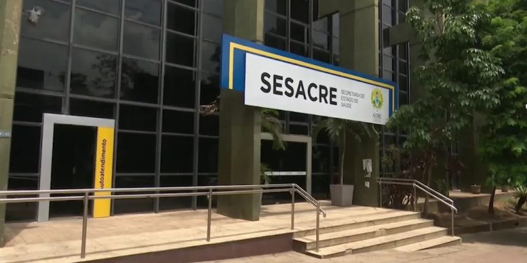 Anúncio de encerramento de contratos emergenciais da saúde ameaça atendimento em áreas do Acre