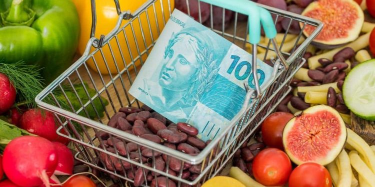 Por que o preço de alguns alimentos nunca diminui?