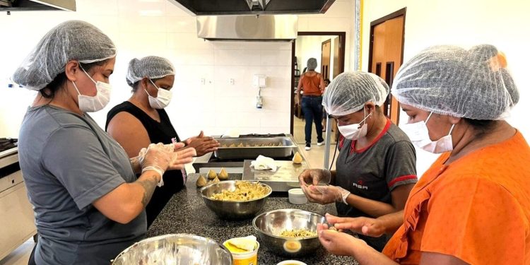 Ieptec oferta 120 vagas para oficinas gastronômicas gratuitas a população de Rio Branco