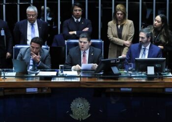 Senado aprova aumento do número de deputados federais para 531