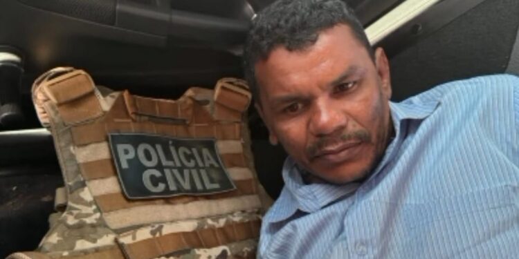 Feminicídio em Capixaba: suspeito se entrega à polícia após quatro dias de buscas