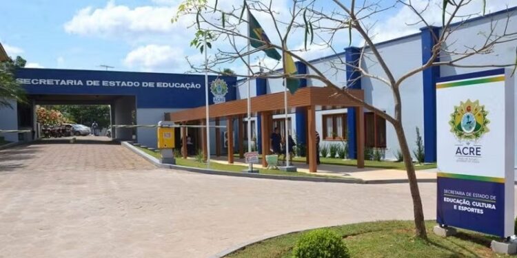 Profissionais aprovados em seletivos para a Educação Especial no Acre são convocados