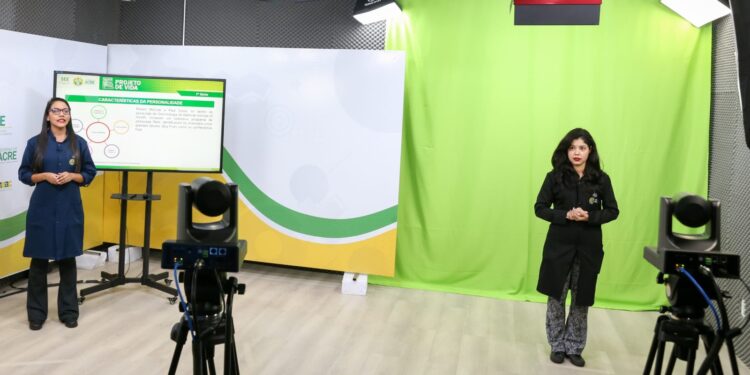 SEE realiza terceiro aulão online do programa Pré-Enem Legal nesta segunda-feira