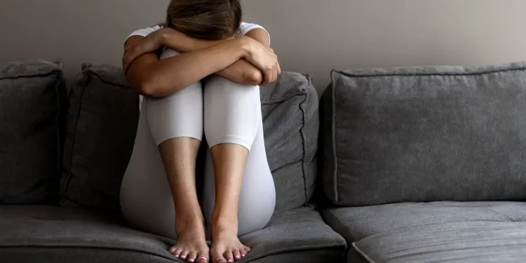 Stealthing: tirar o preservativo durante o ato sexual sem o consentimento do parceiro é violência sexual e causa danos psicológicos à vítima