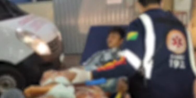 Briga por Wi-Fi na Transacreana termina com faca cravada no pé de menino de 11 anos