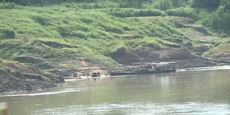 “Tendência é de piora”: Rio Acre atinge 1,85m e Defesa Civil inicia operação emergencial de abastecimento