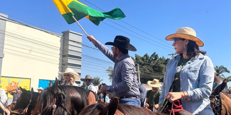 “Sensação de dever sendo cumprido”: Gladson Camelí celebra clima positivo na Cavalgada 2025