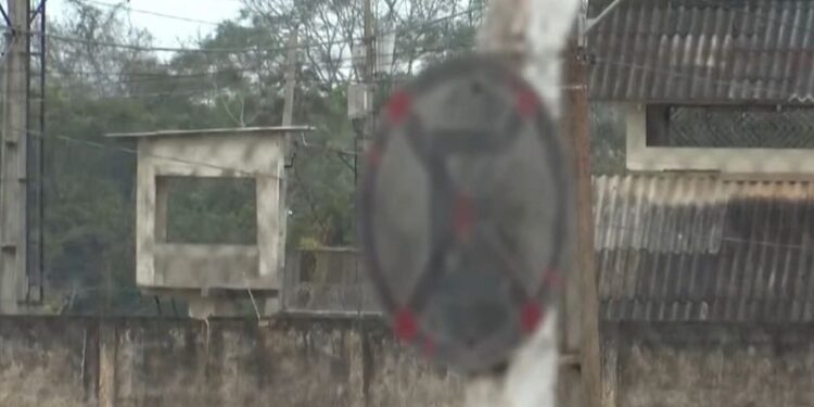 Guaritas desativadas podem ter facilitado últimas fugas em presídios de Rio Branco