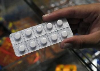 Possível reação do Brasil a tarifaço pode afetar preços de remédios