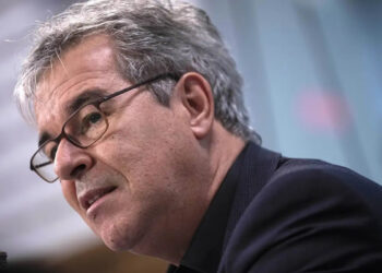 Tarifaço não é “problema comercial” com EUA, diz Jorge Viana