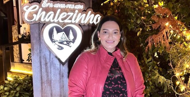 CLÁUDIA SOUZA  15/08