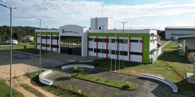 Ifac abre seleção para professores em curso técnico com bolsas de até R$ 2,2 mil voltado à comunidade indígena